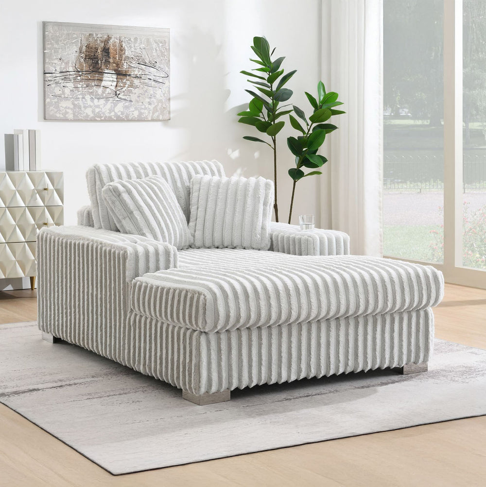 Luna Lounge chair